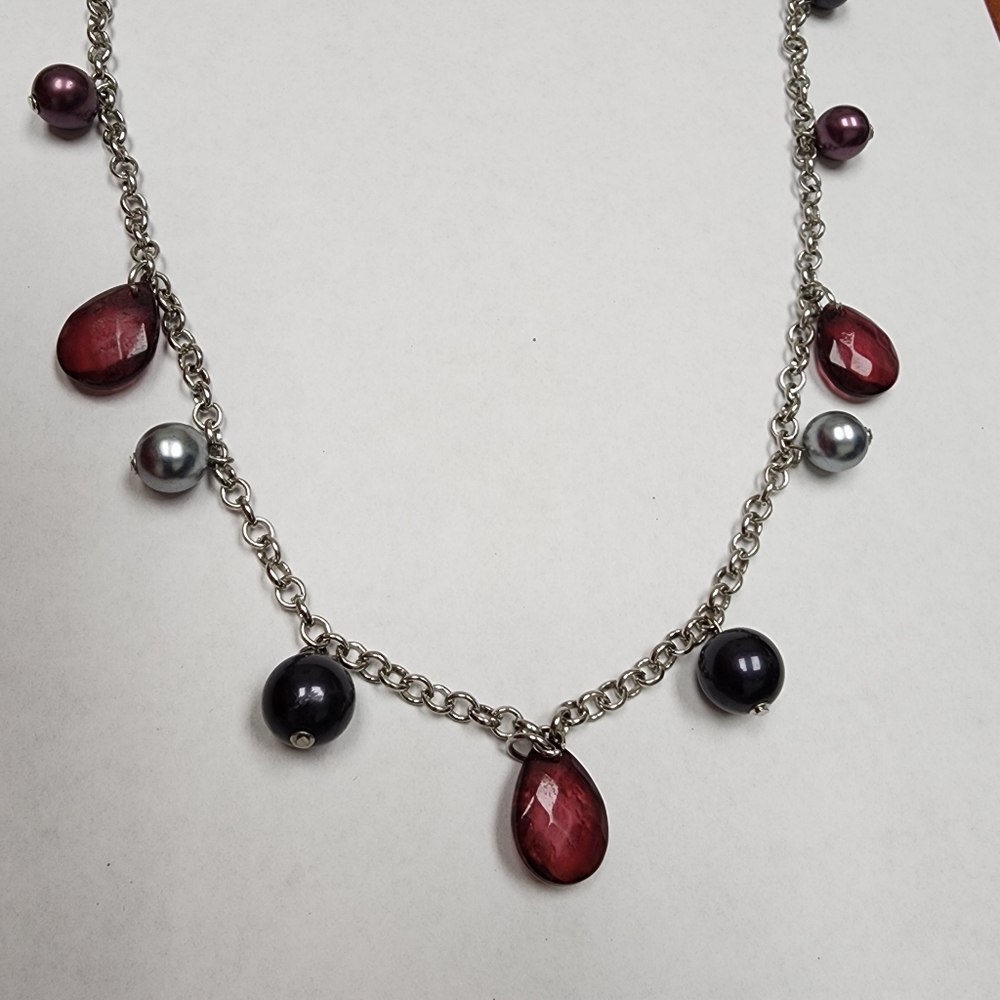 Elegant Silver Toned Chain Station Necklace With Mixed Acrylic Beads